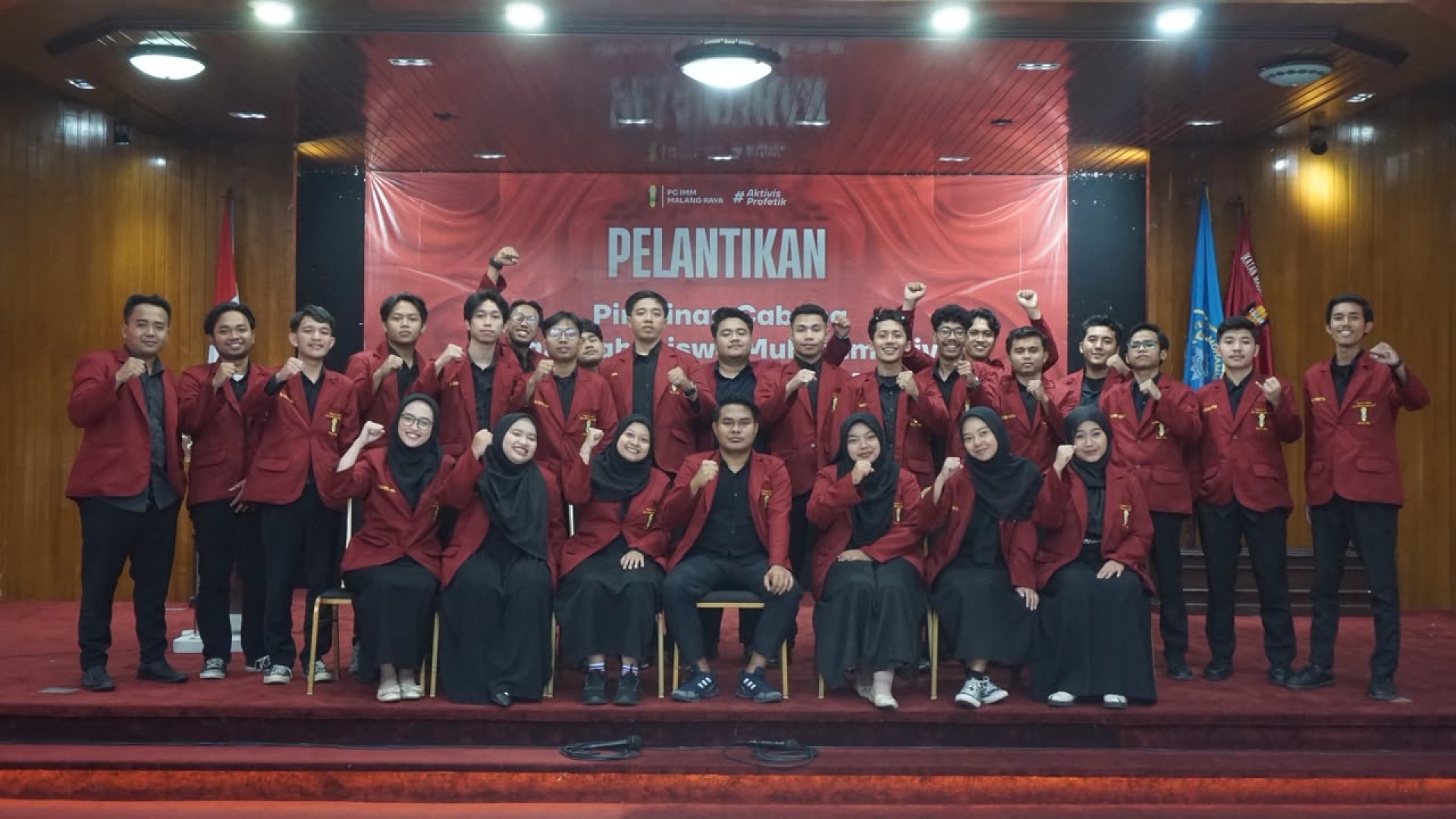 Energi Kolektif Menuju Gerakan Progresif: Momentum Pelantikan IMM Cabang Malang Raya dan Launching Buku Negara Minus Ideologi